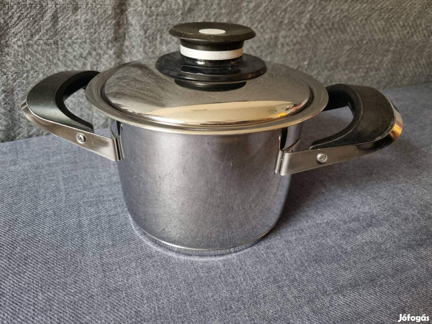 AMC 1,5 literes edény fedővel