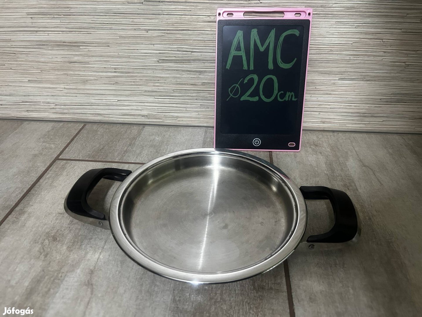 AMC rozsdamentes szeletsütő 20 cm