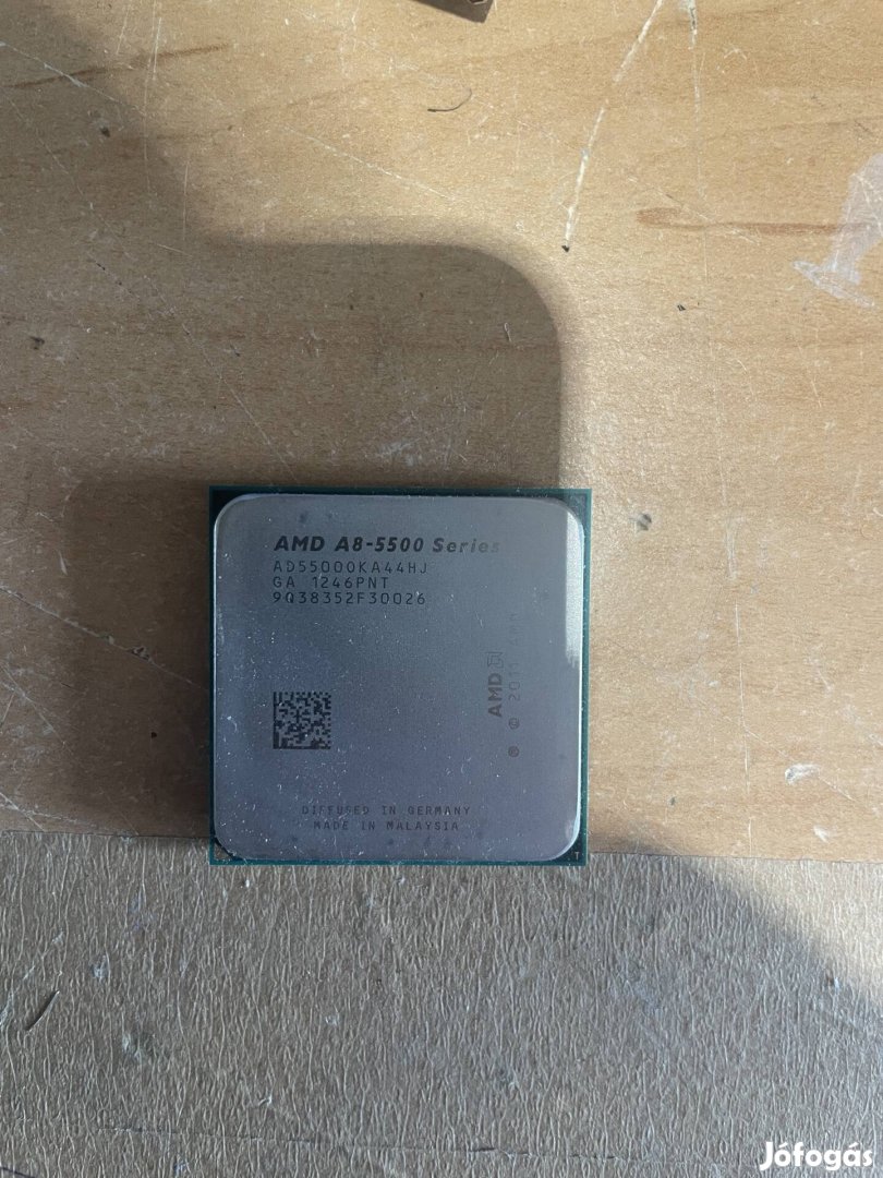 AMD A8-5500 4 x 3.2GHz FM2 Processzor