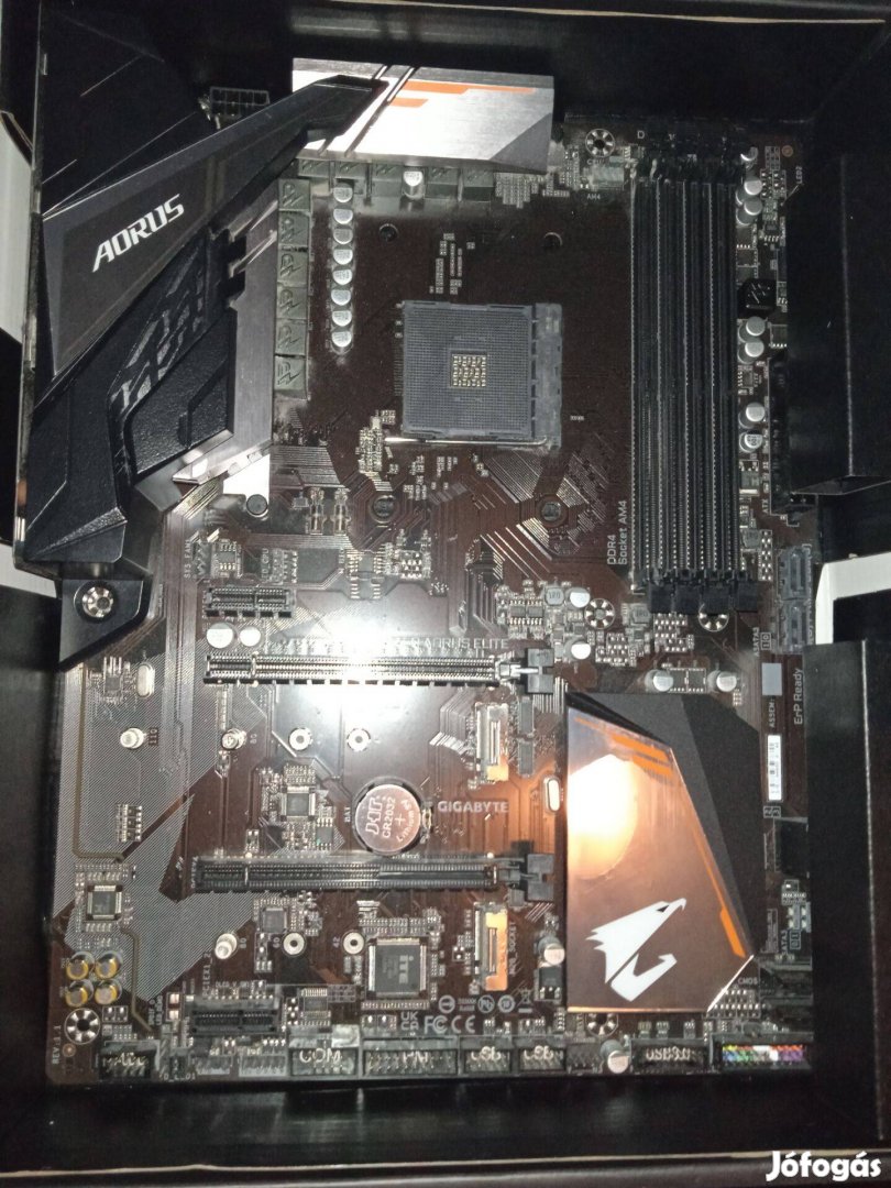 AMD B450 Aorus Elite csabán eladó