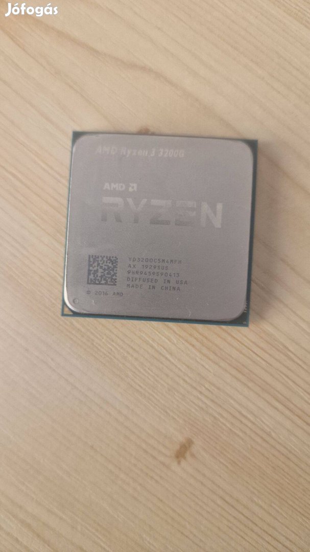 AMD Ryzen 3 3200G 4-Core 3.6GHz AM4