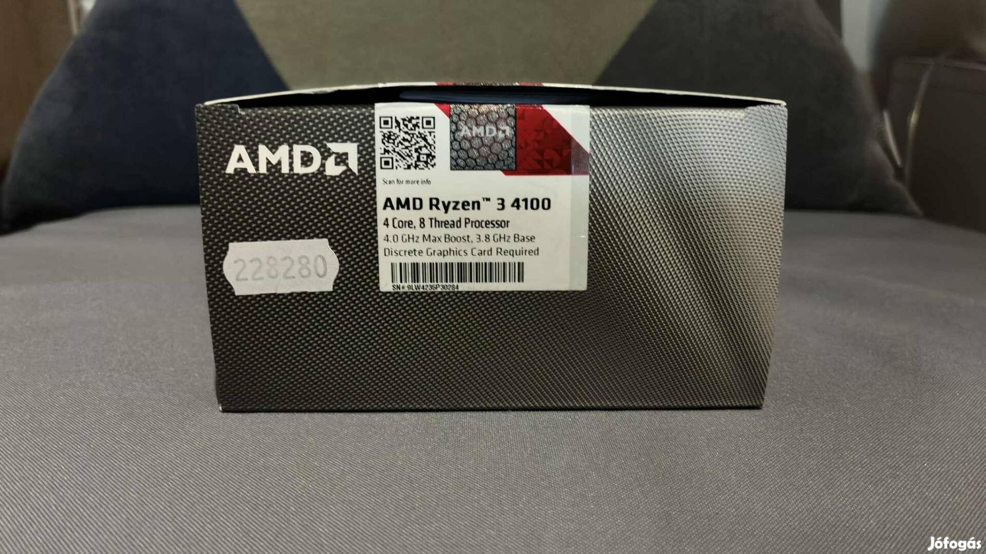 AMD Ryzen 3 4100 4-Core 4.0GHz AM4 Box processzor, Garancia