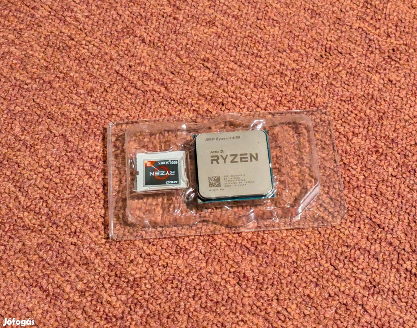 AMD Ryzen 3 4100 processzor (AM4 socket) gyári hűtővel