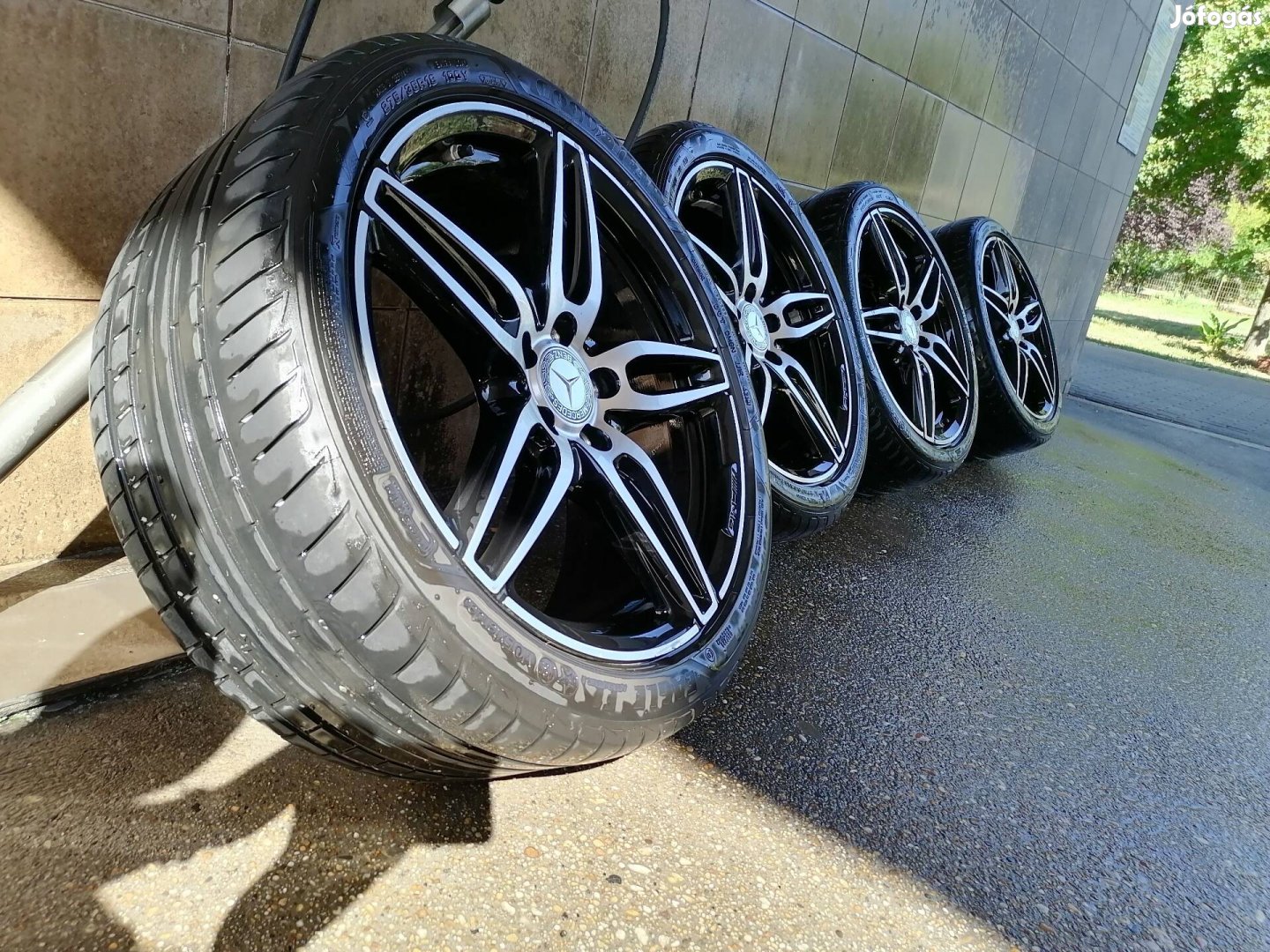 AMG  Mercedes Felnik 5x112,  Good Year F1 gumikkal