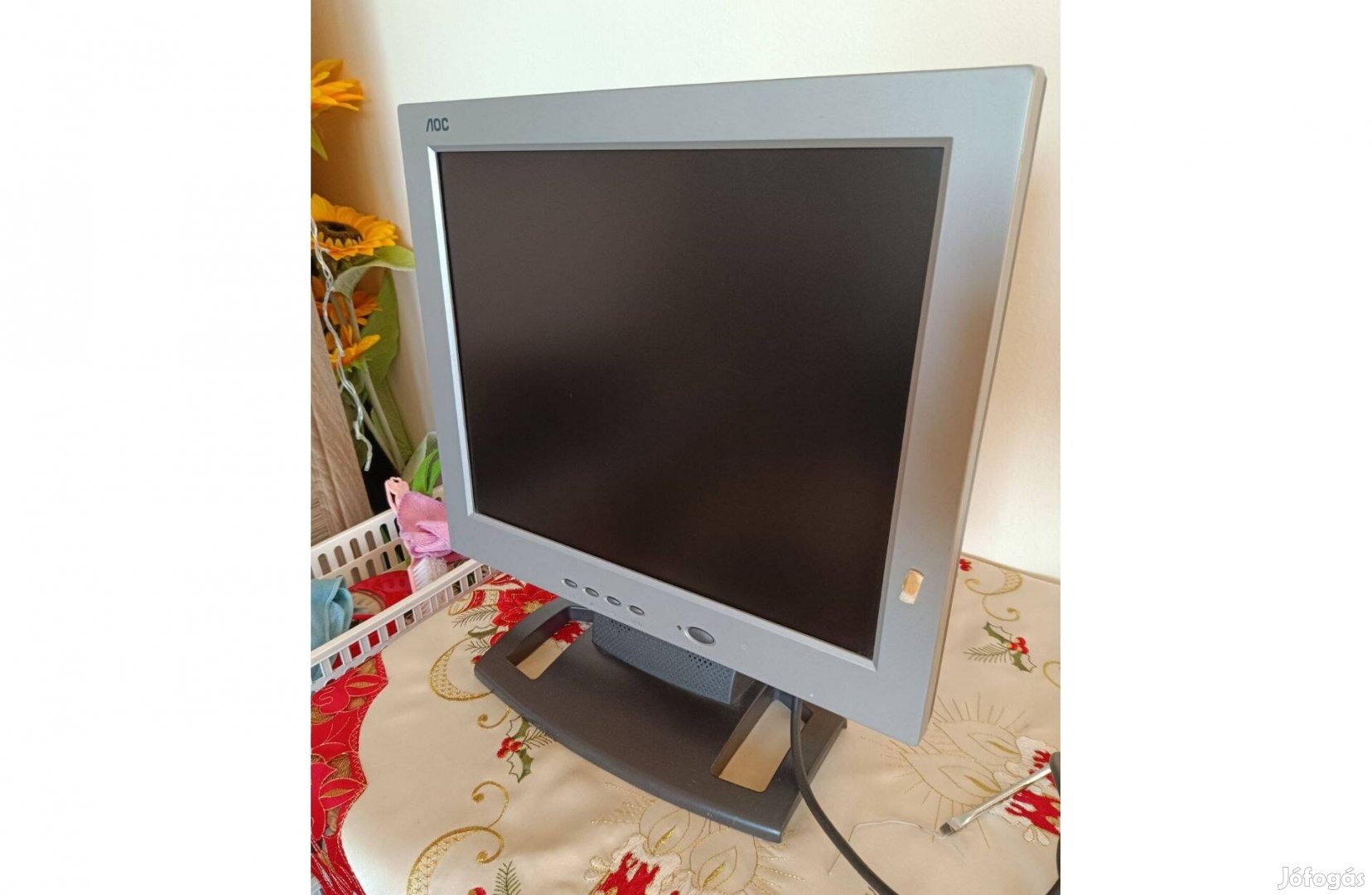 AOC LM720A LCD monitor