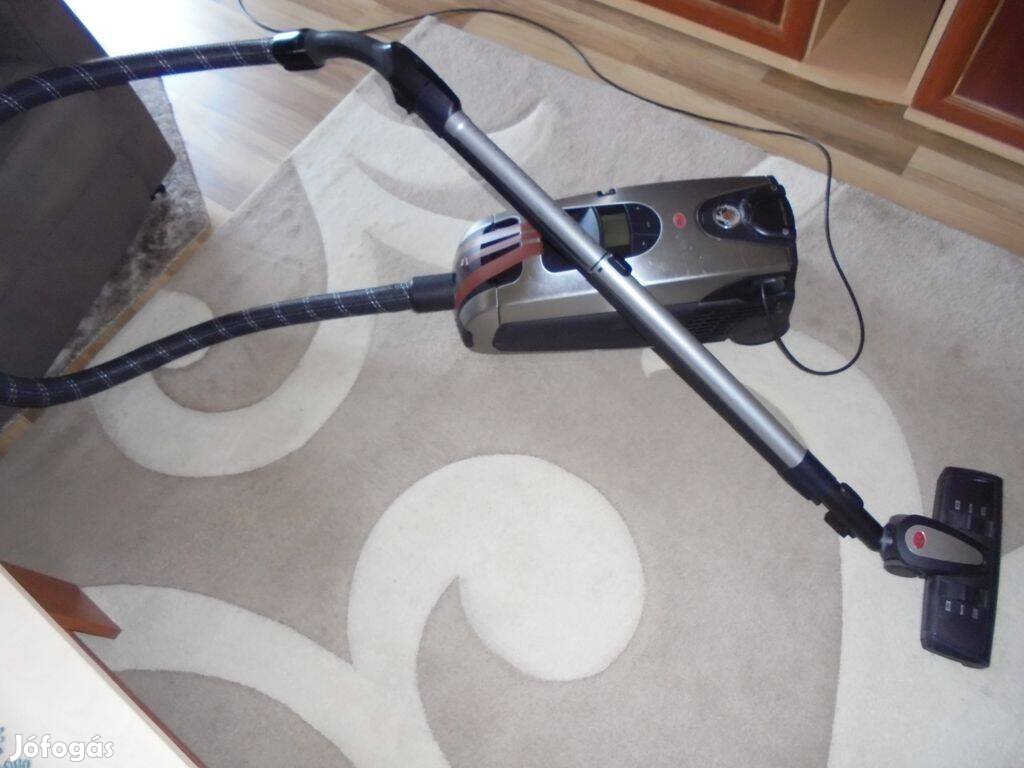 AP11 lux intelligence atkátlanító porszívó