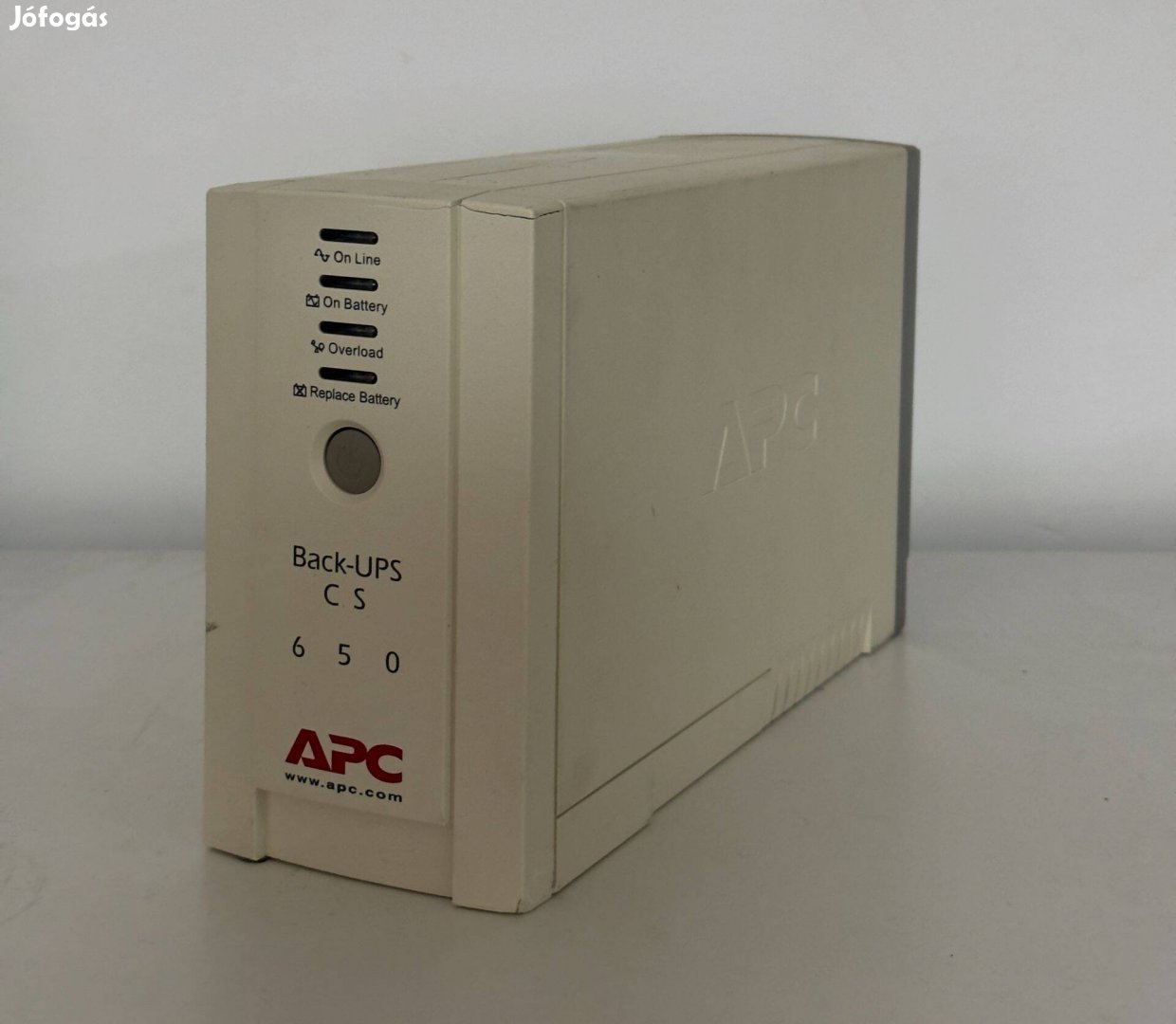 APC Back-UPS BK650EI Szünetmentes Tápegység