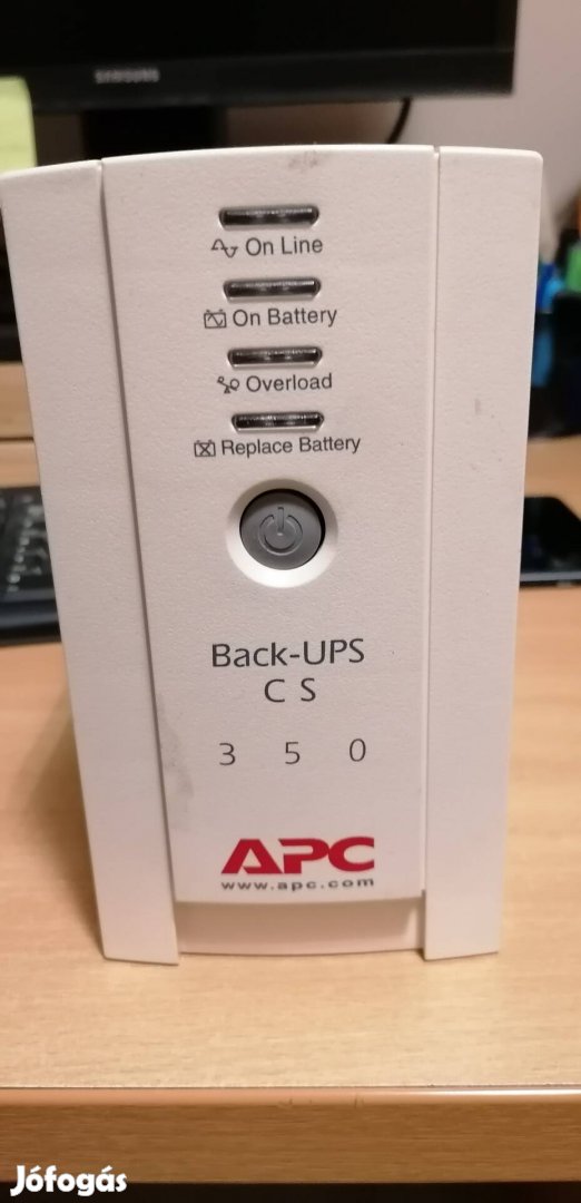 APC Back-UPS CS 350 szünetmentes tápegység 