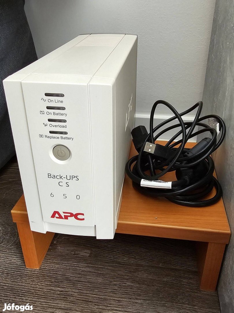 APC Back-UPS CS 650I szünetmentes tápegység eladó!