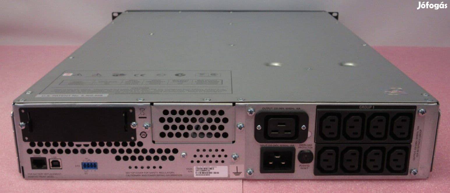 APC Smart-UPS 2200VA - Szünetmentes tápegység