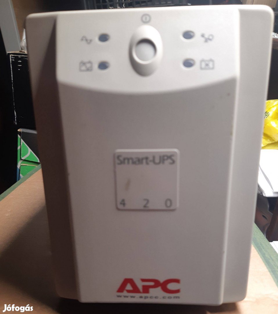 APC Smart-UPS 420 (SU420 I NET) szinuszos szünetmentes tápegység