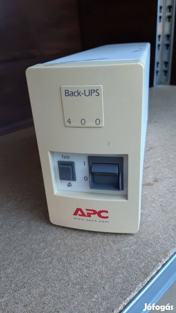 APC szünetmentes 400