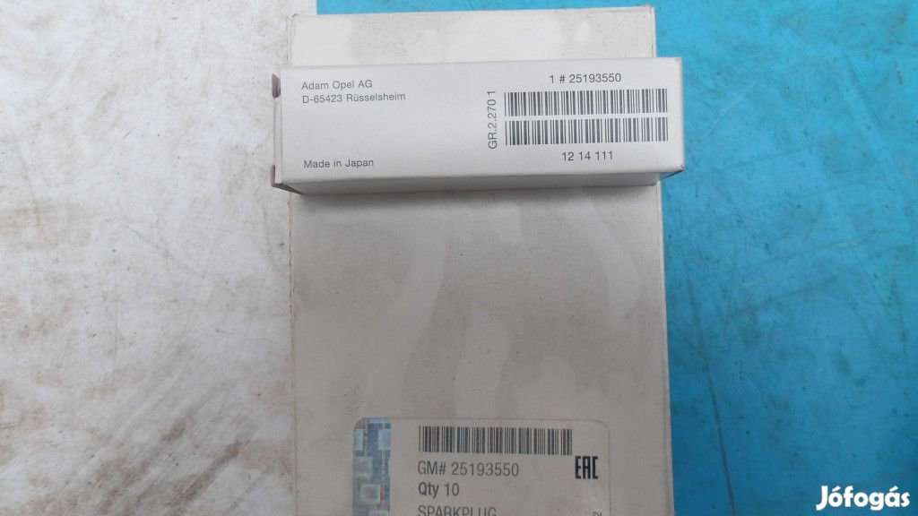 ÁRDBGYÁRI ÚJ OPELSEATSKODAAUDI GYÚJTÓGYERTYA 25193550