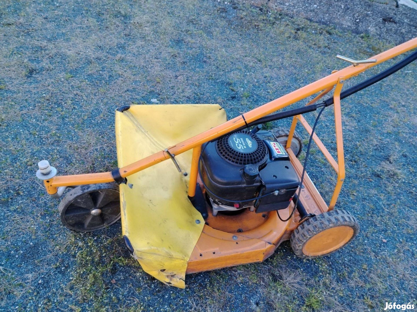 AS 21 4T Ipari fűnyíró