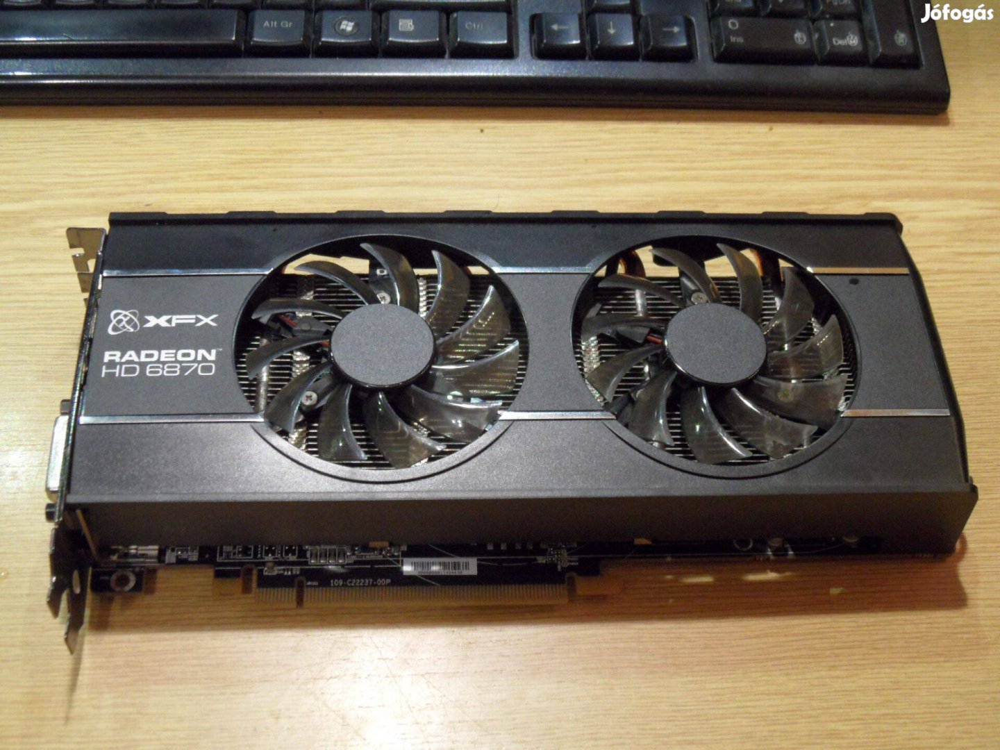 ATI Radeon Xfx HD 6870 / 1GB DDR5 - 256 Bit