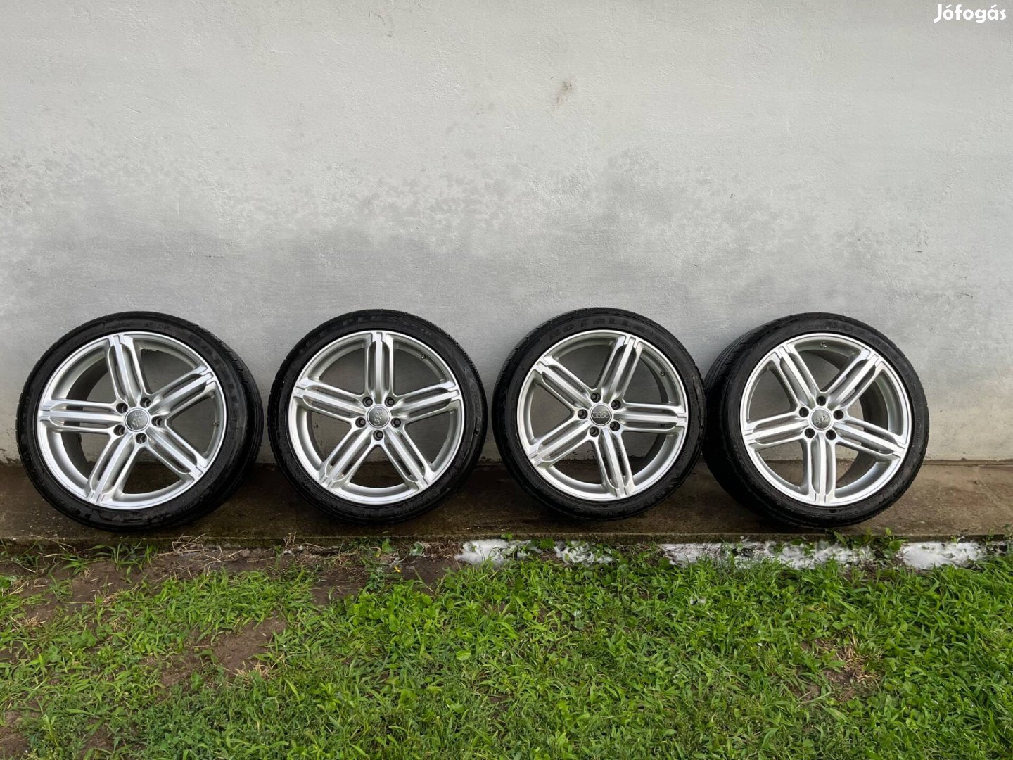 AUDI 19Colos Alufelni