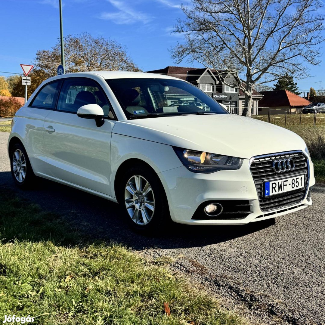 AUDI A1 1.2 TFSI Ambition Tulajdonostól Megkímé...