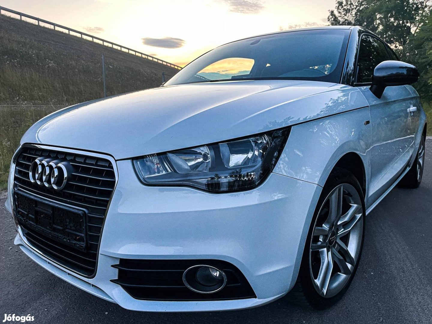 AUDI A1 1.2 TFSI Attraction /Full S LINE Kívül...