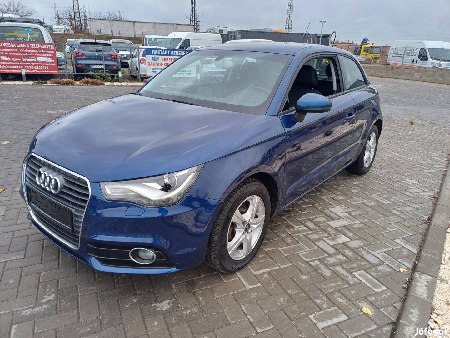 AUDI A1 1.6 TDI DPF Attraction BI Xenon ! Tempo...