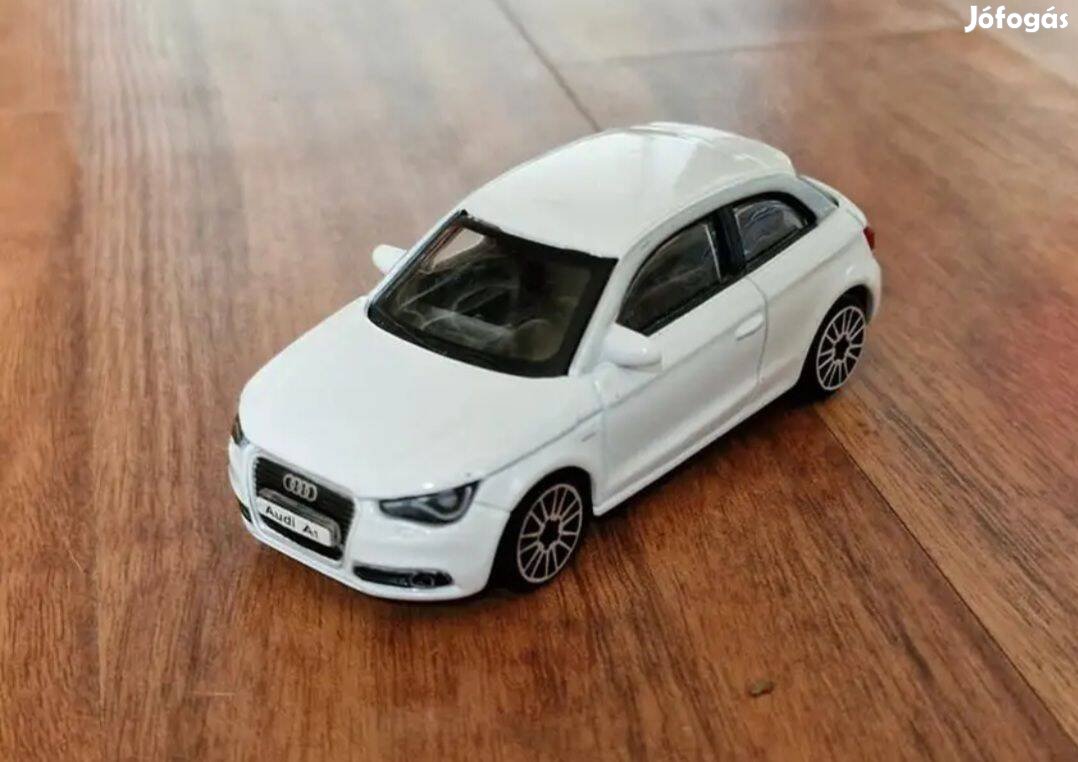 AUDI A1 Bburago 1:43 !