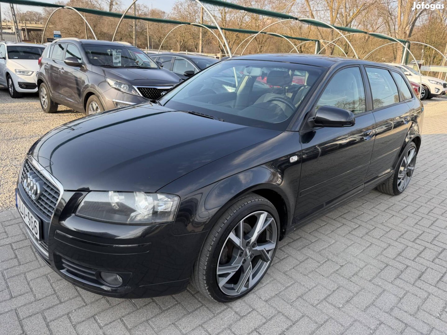 AUDI A3 1.6 FSI Attraction Magyar.1.tulaj.megkí
