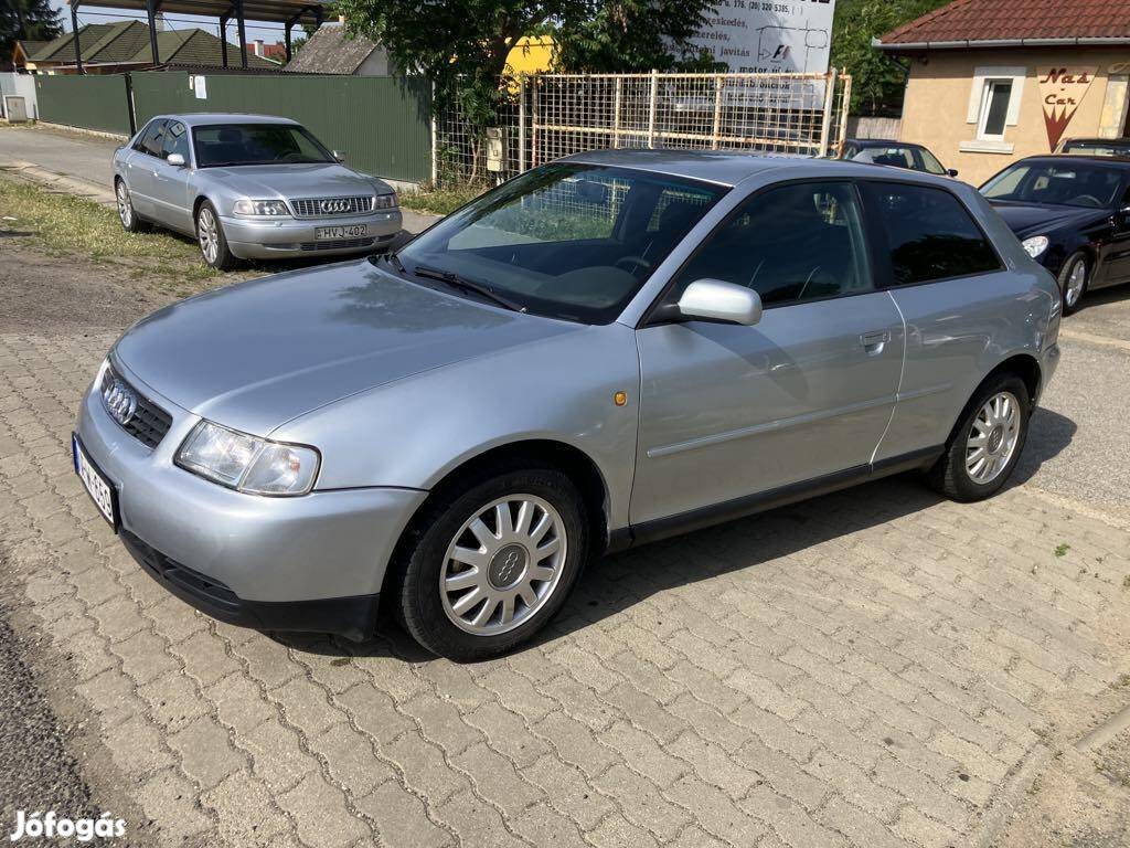 AUDI A3 1.9 TDI Ambiente (Automata)