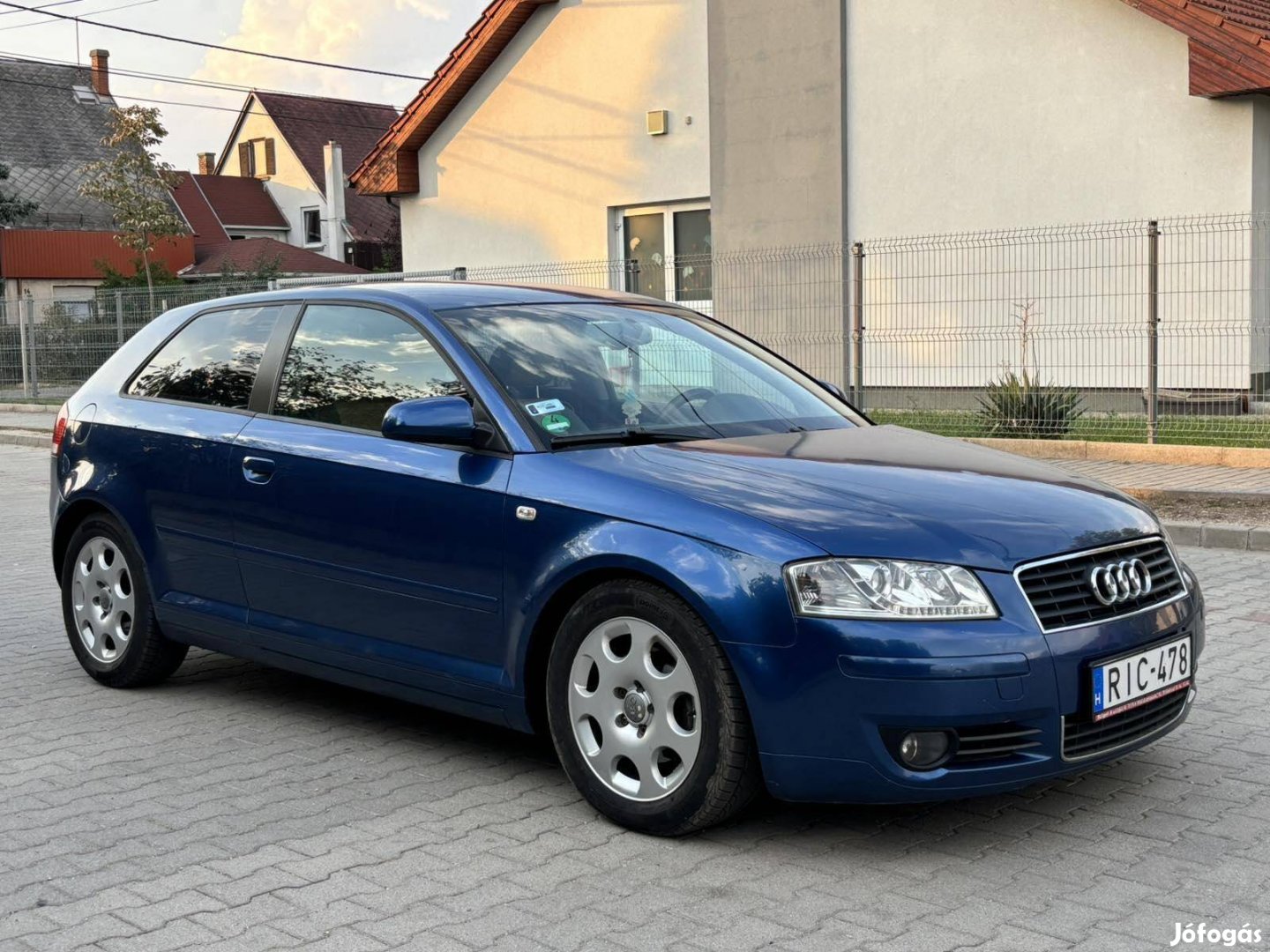 AUDI A3 2.0 FSI Ambiente
