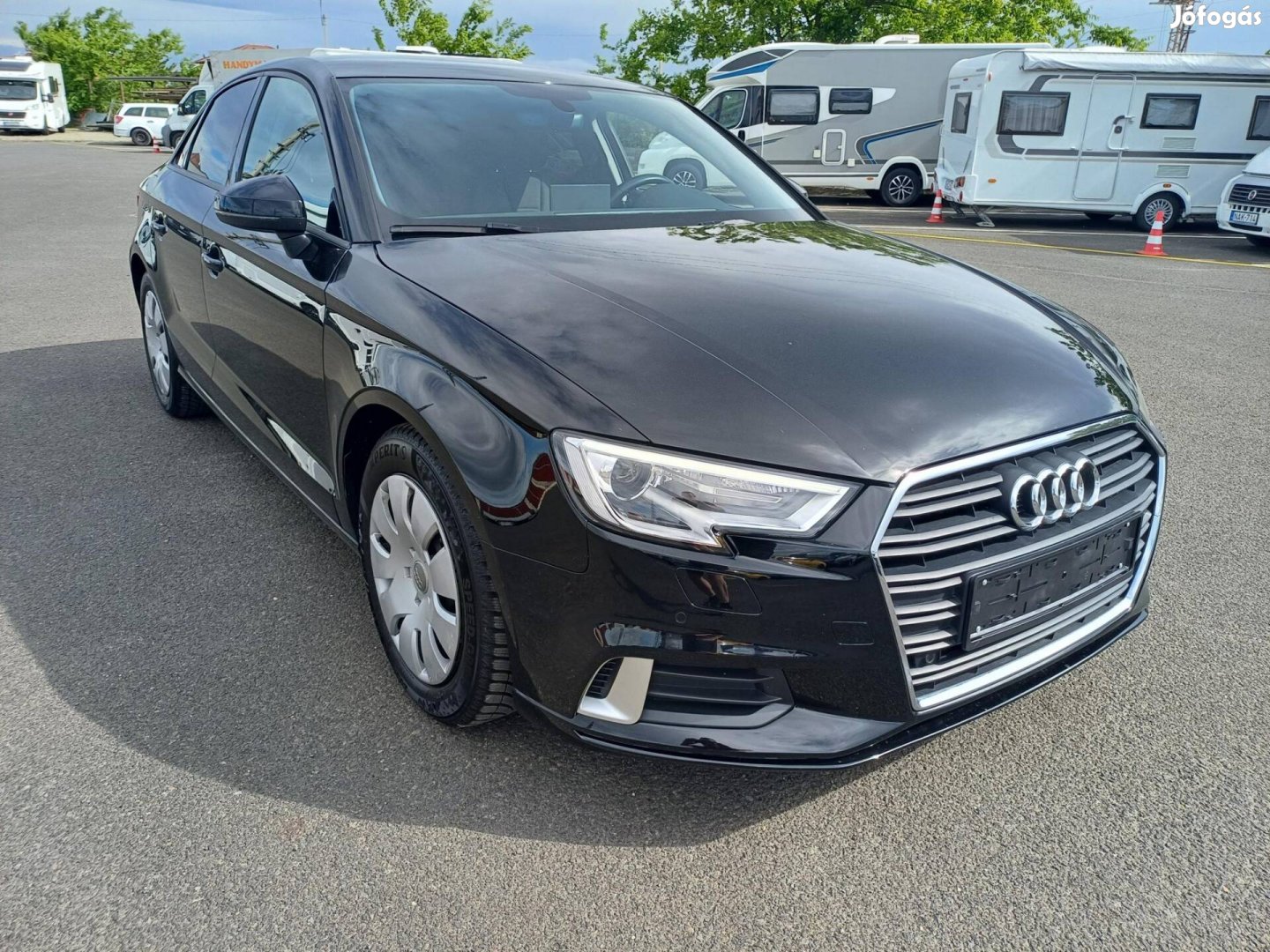 AUDI A3 Limousine 30 TFSI Advanced Navi. BI-Xen...