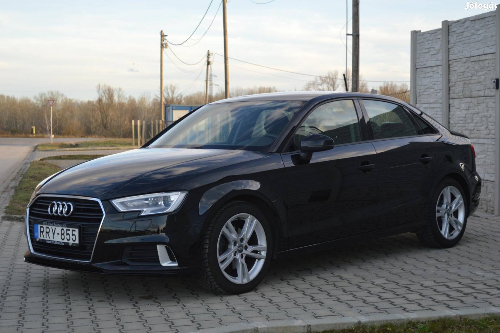 AUDI A3 Limousine 35 TFSI Sport Mo-i/1tul/Újsze...