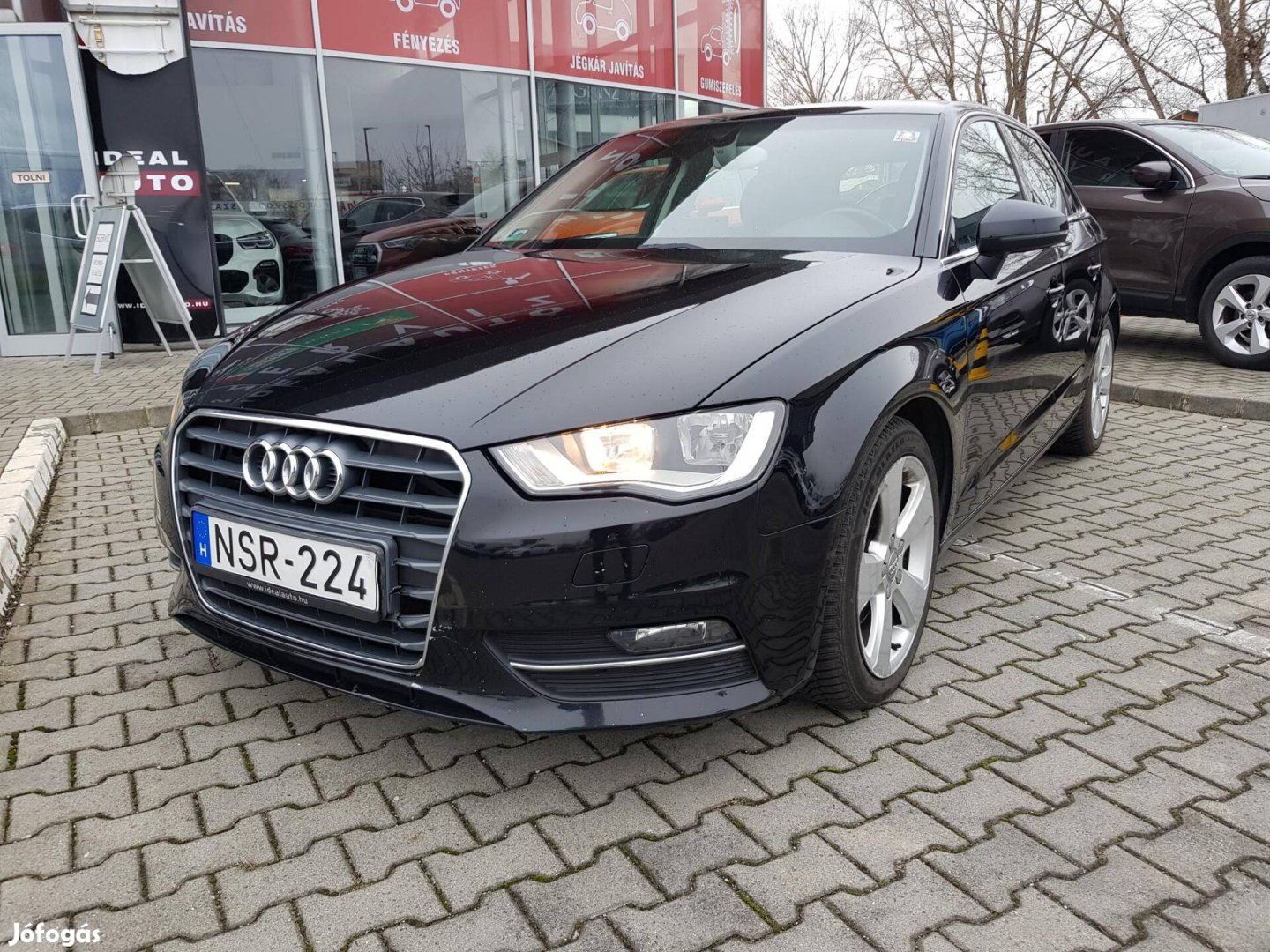 AUDI A3 Sportback 1.6 TDI Attraction S-tronic 1...