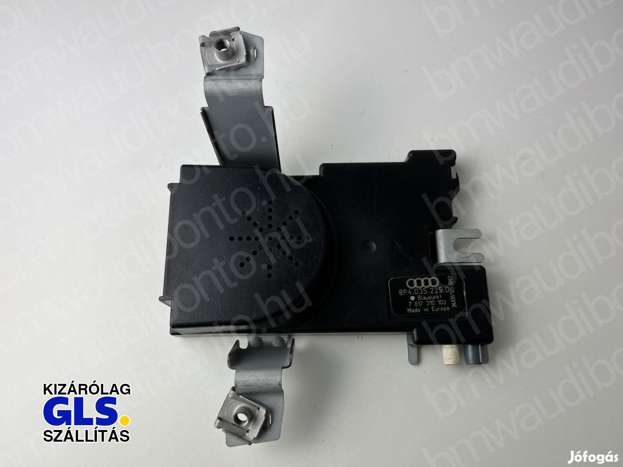 AUDI A3 Sportback (8PA) Antenna erősítő (8P4035225D)