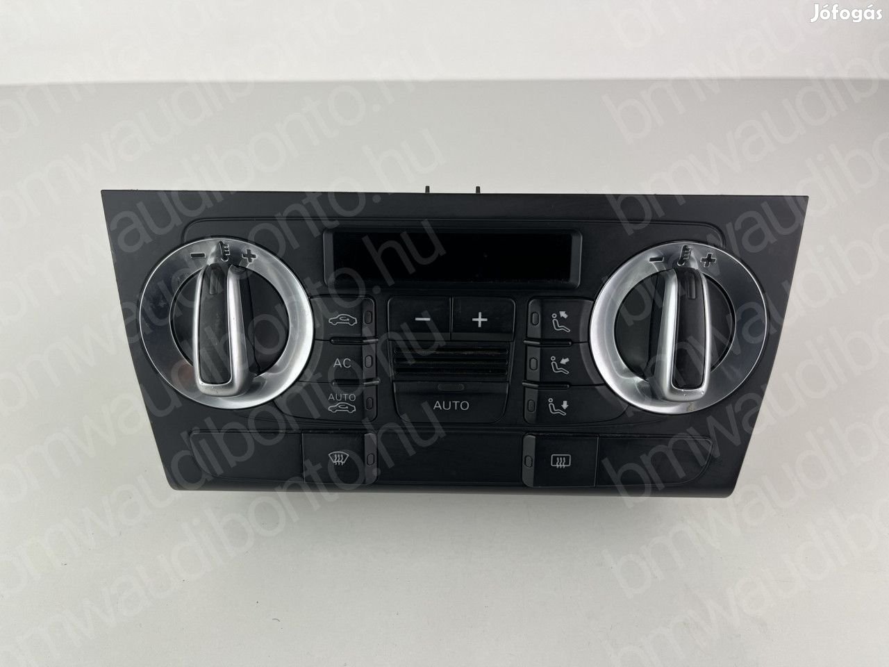 AUDI A3 Sportback (8PA) Fűtéskapcsoló egység/modul (digit klímás)