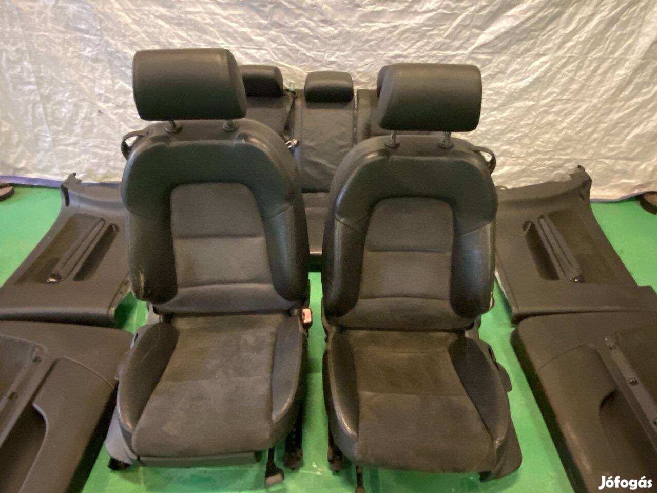 AUDI A3 Ülés Szett