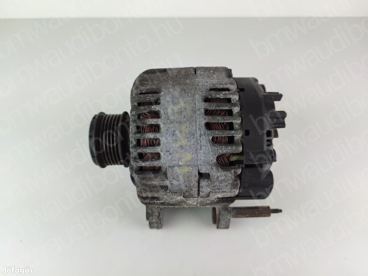 AUDI A3 (8P1) 1.9 TDI Generátor (06F903023C)