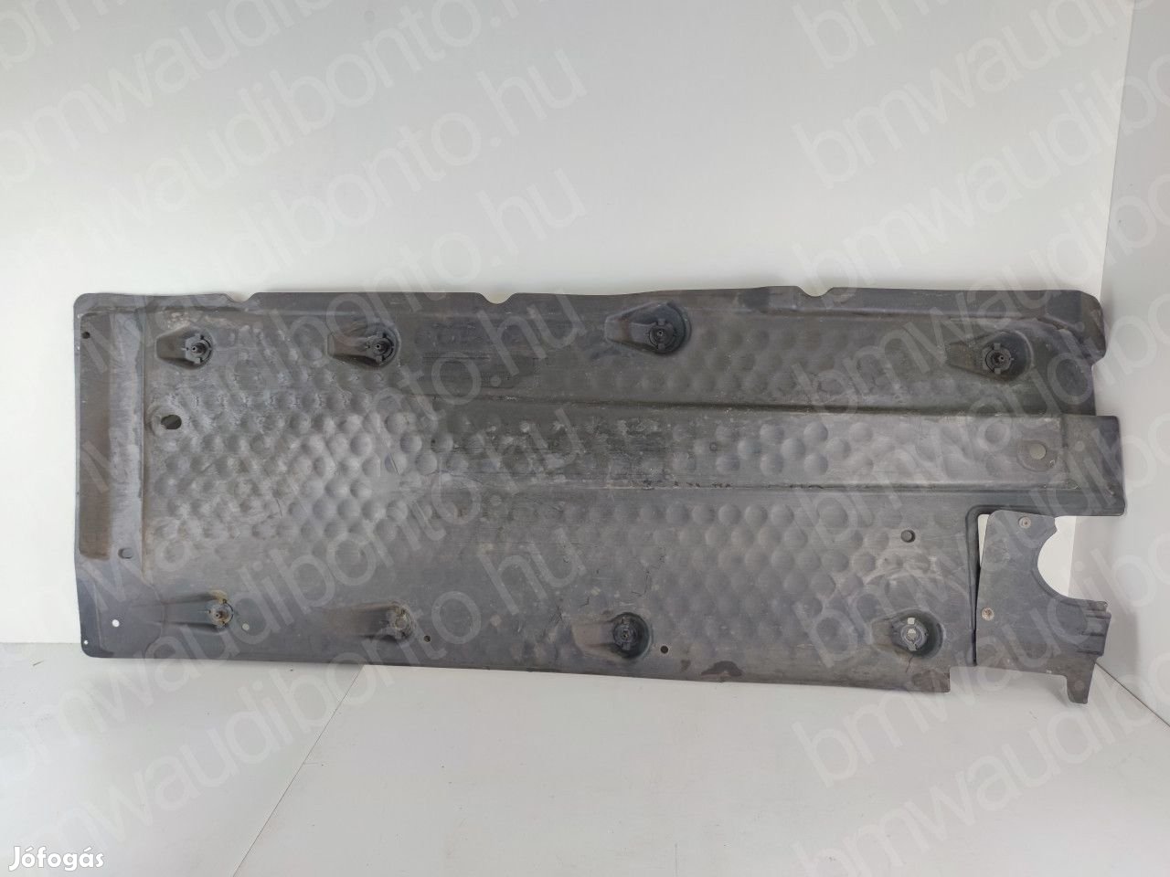 AUDI A3 (8P1) Bal fenéklemez burkolat (1K0825211E)