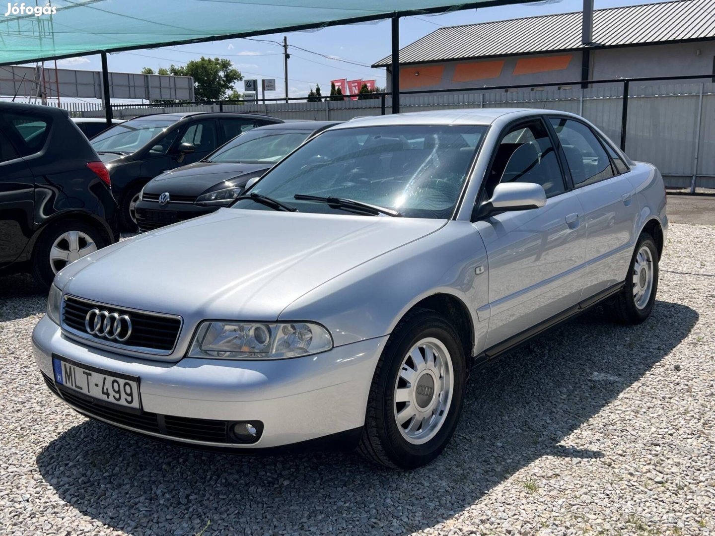 AUDI A4 1.6....