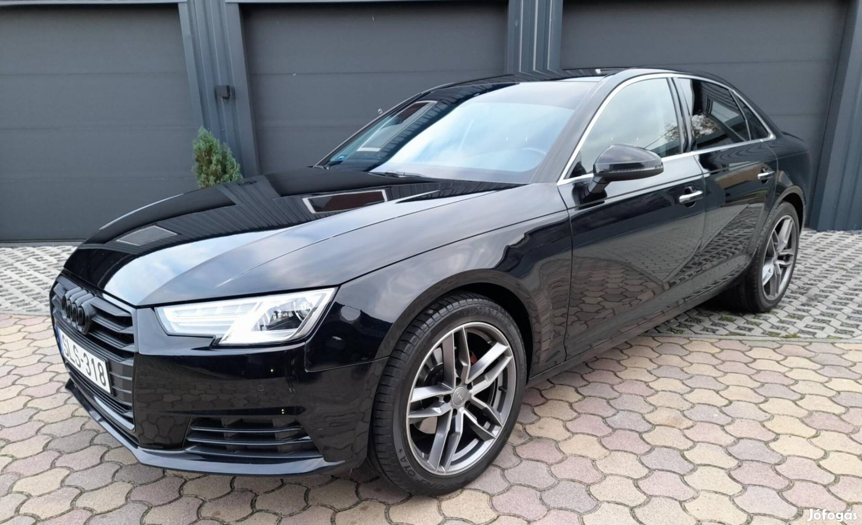 AUDI A4 2.0 TDI Basis S-tronic 92.530 KM.Magyar...