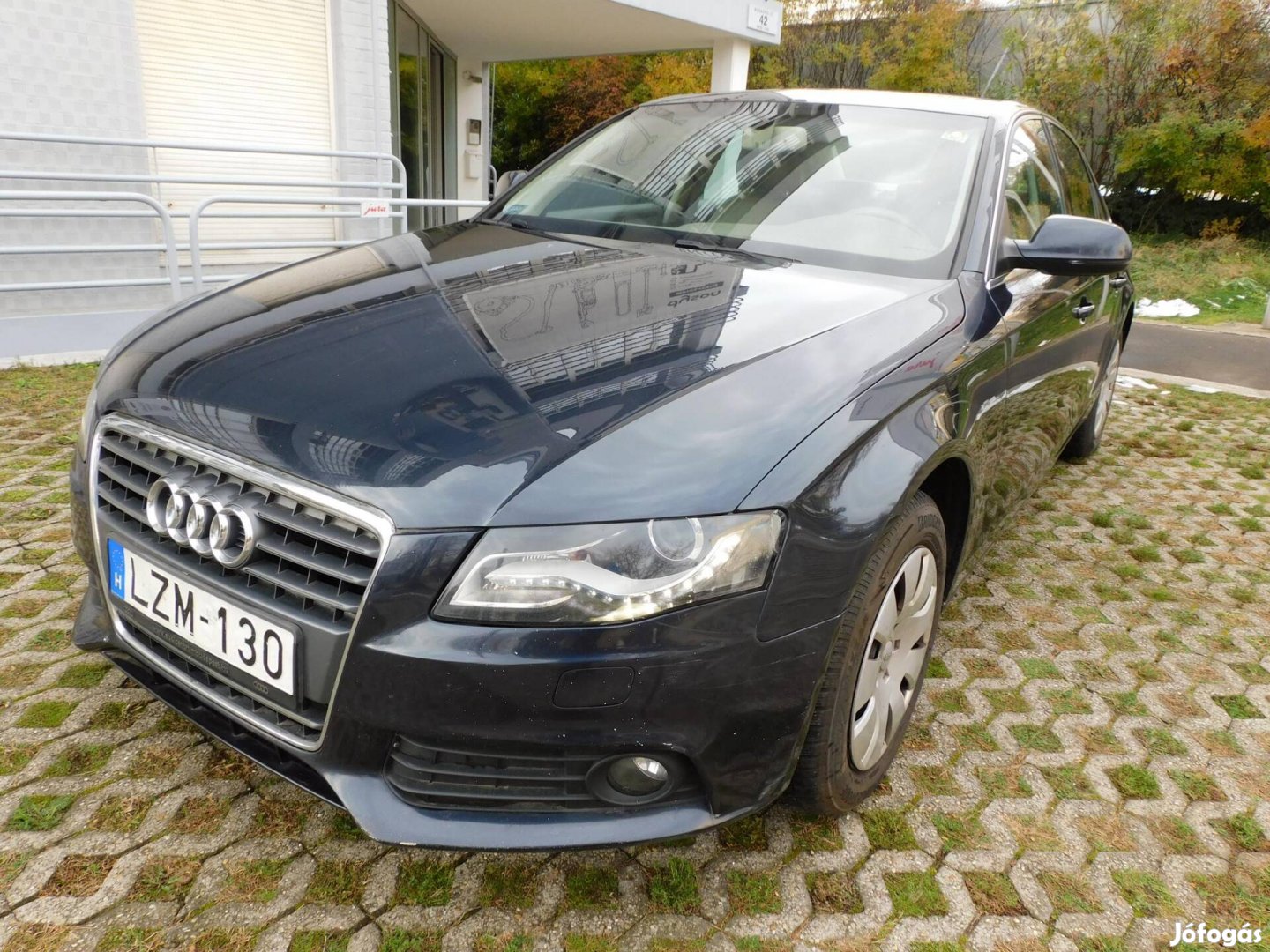 AUDI A4 2.0 TDi Magyarországi! Vezetett Szerviz...