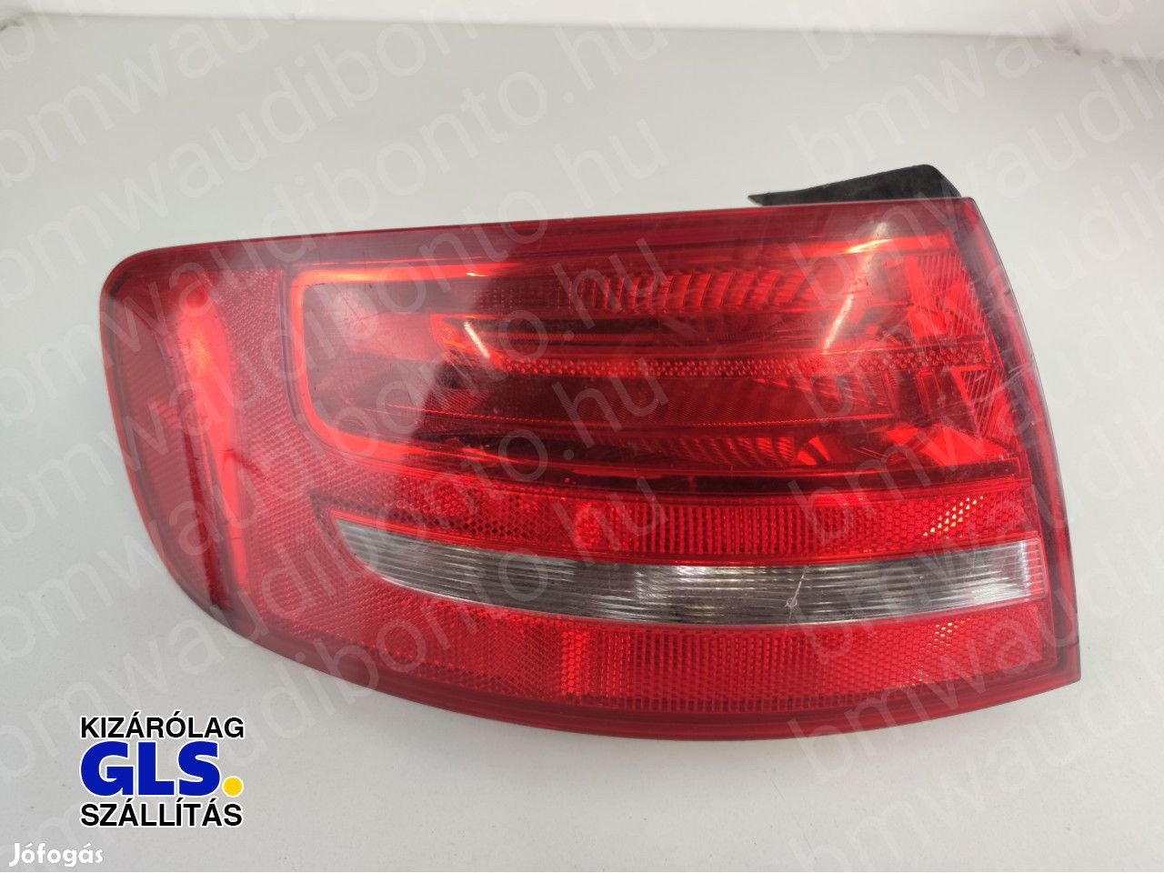 AUDI A4 Allroad B8 8KH Bal külső hátsó lámpa 8K9945095