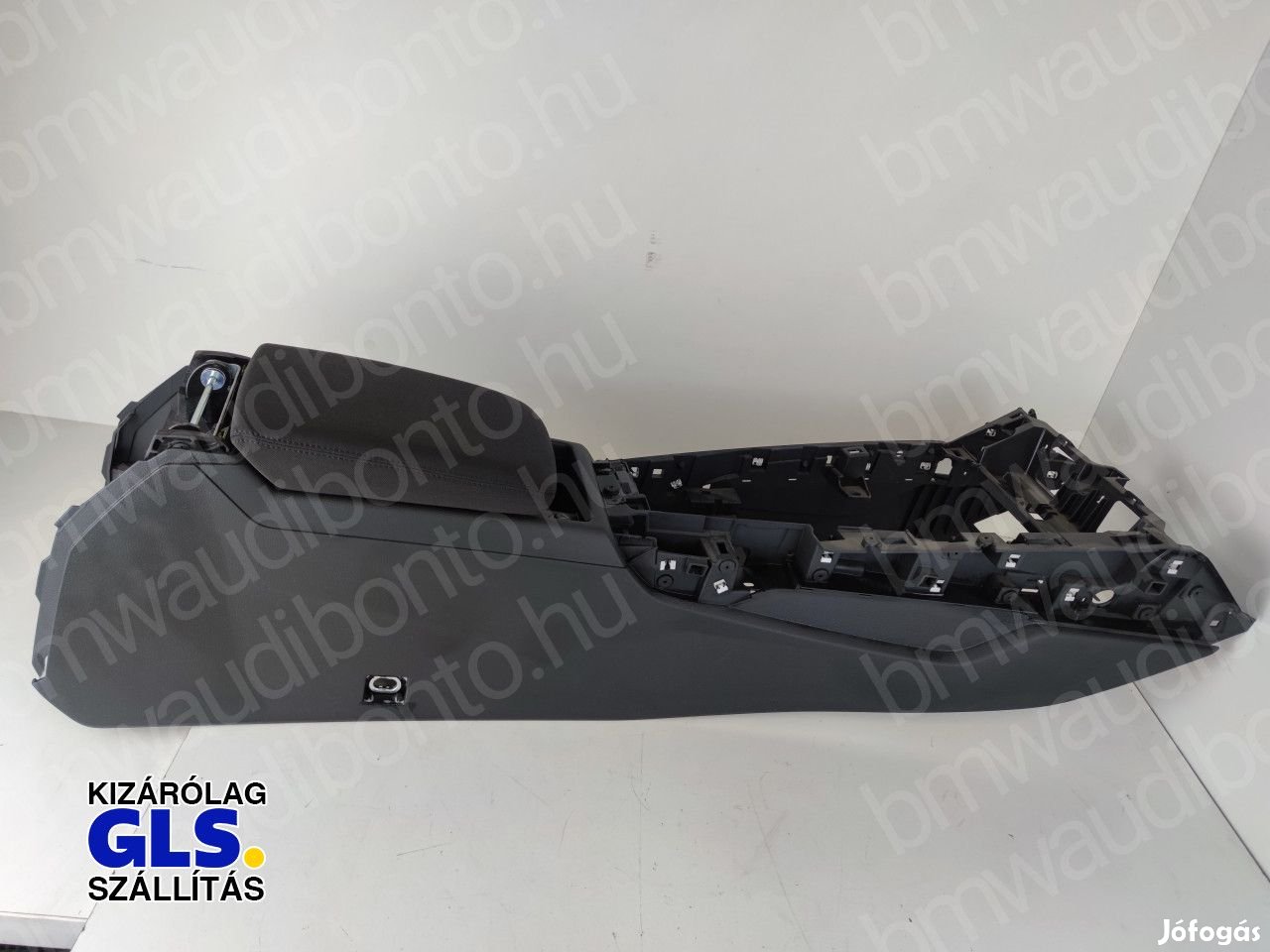 AUDI A4 Allroad B9 (8WH, 8WJ) Középkonzol (8W0864283)
