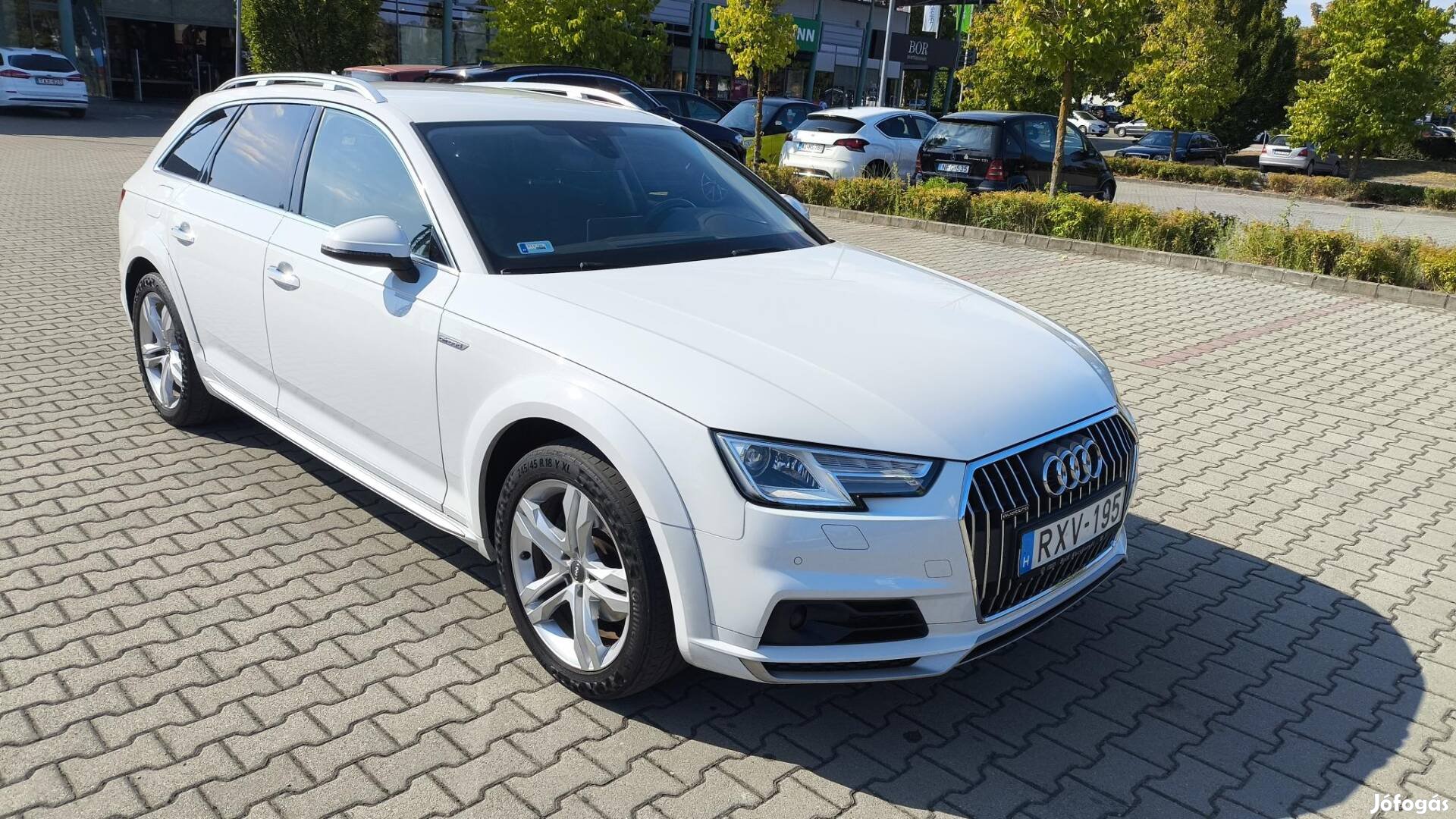 AUDI A4 Allroad +++Quattro+++Gyöngyház Fehér ++...