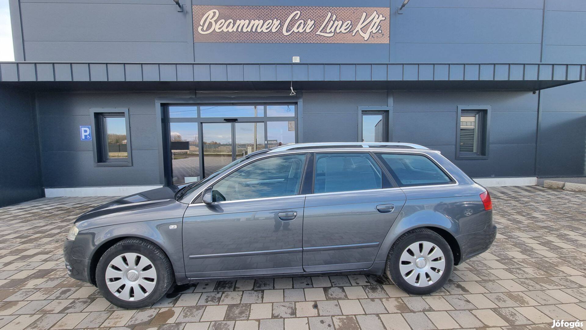 AUDI A4 Av. 2.0 TDI BPW motoros gépjármű érkezett bontásra!