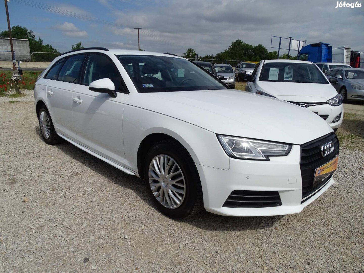 AUDI A4 Avant 1.4 TFSI Basis Vonóhorog! Csere-B...