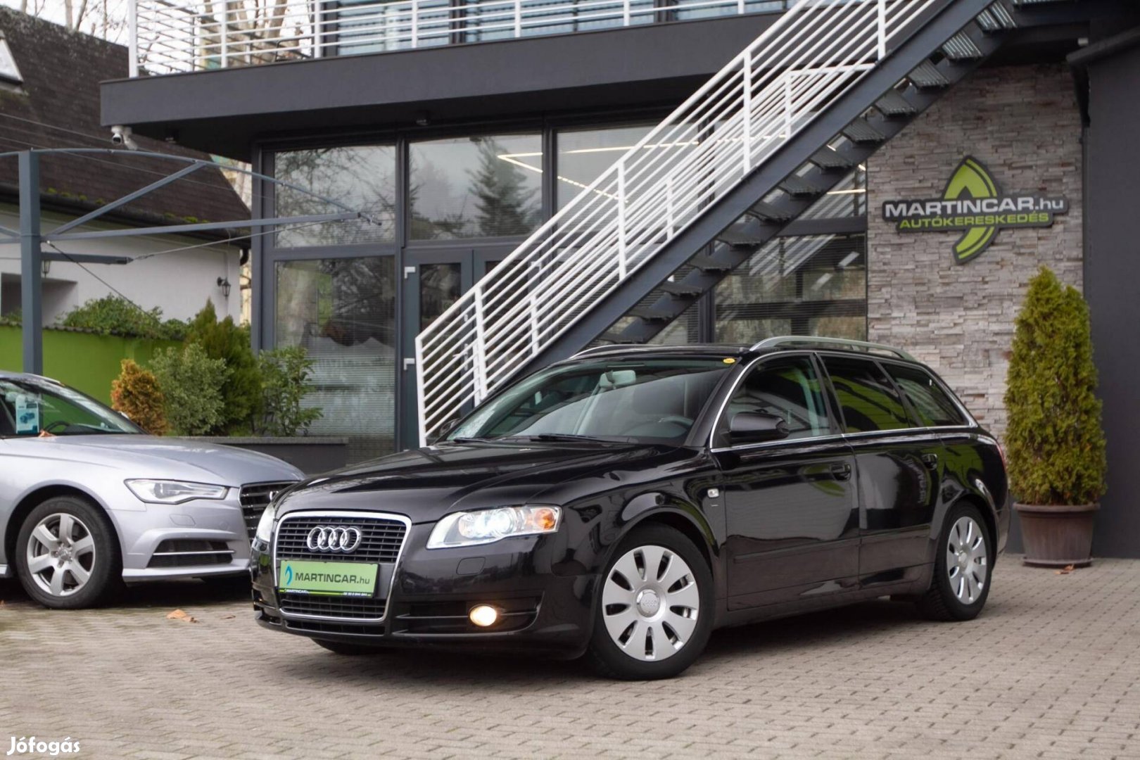 AUDI A4 Avant 2.0 PD TDI Sportline Phantom Blac...