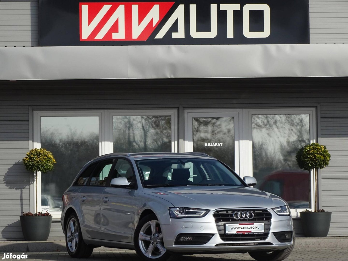 AUDI A4 Avant 2.0 TDI 1.Tulaj-178eKM-Szervízkön...