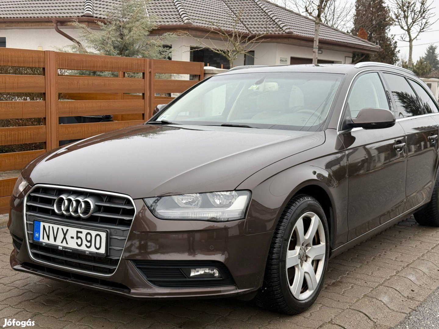 AUDI A4 Avant 2.0 TDI B8