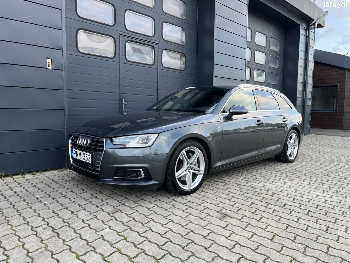 AUDI A4 Avant 2.0 TDI Basis quattro S-tronic SZ...