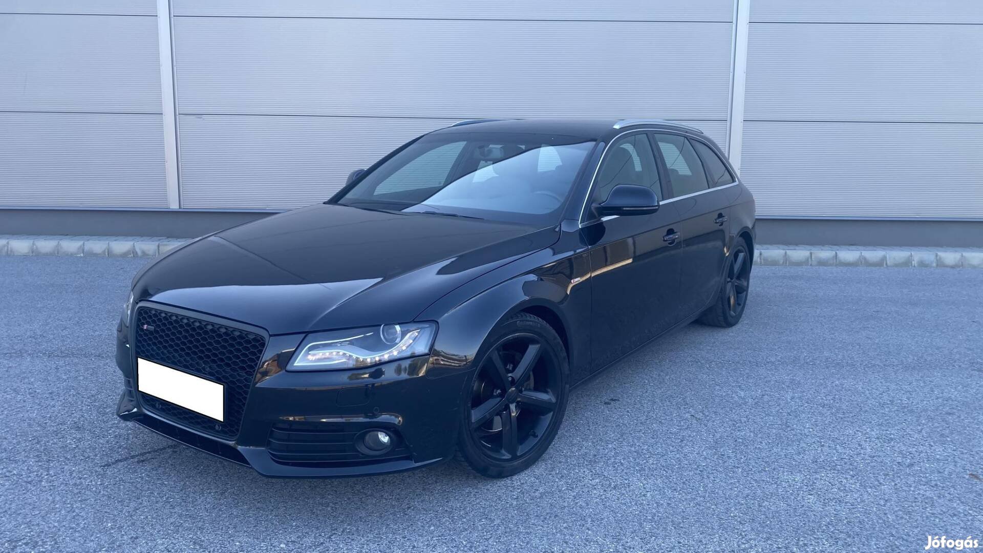 AUDI A4 Avant 2.0 TDI DPF S-Line