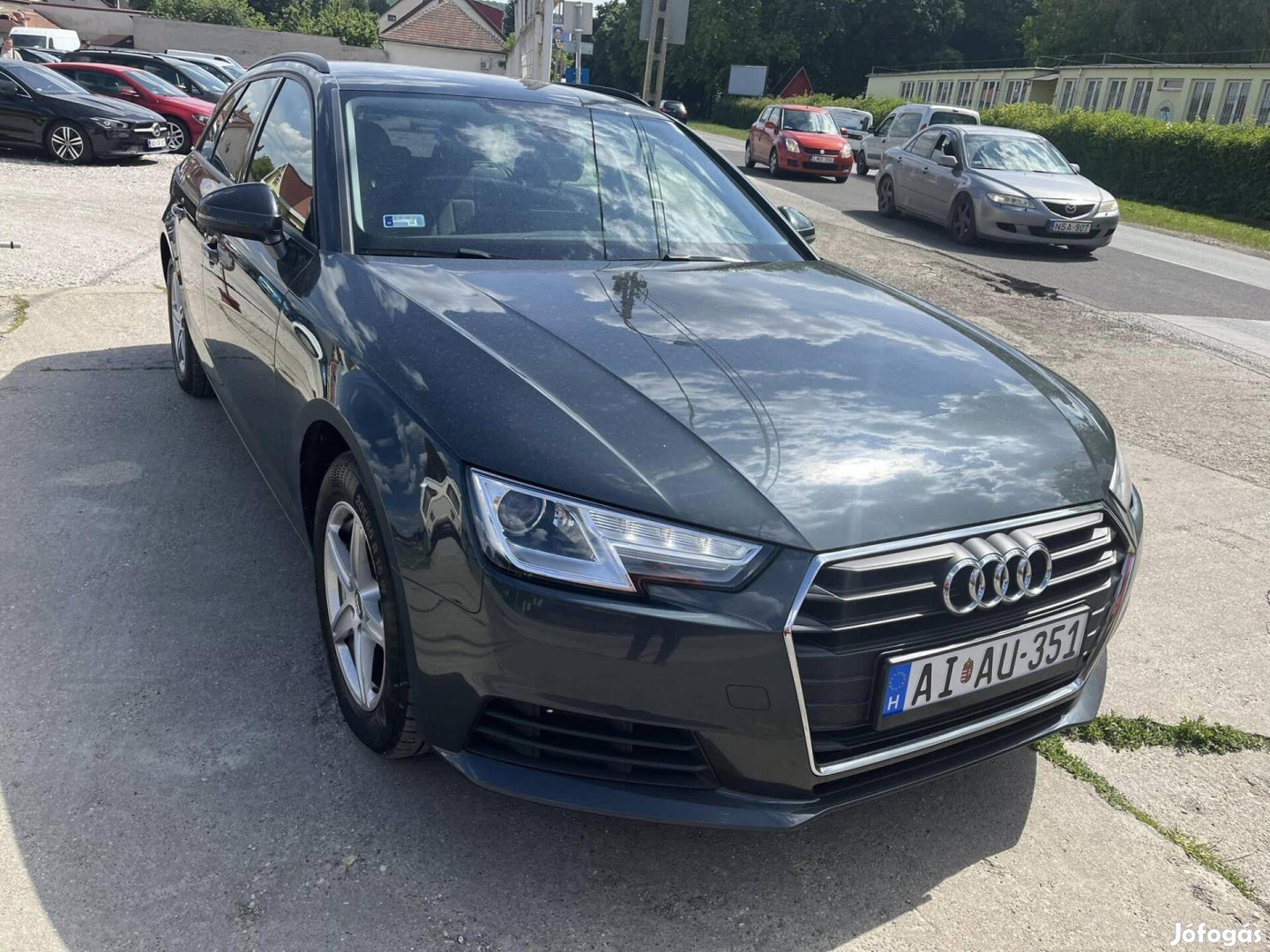 AUDI A4 Avant 2.0 TDI Design S-tronic