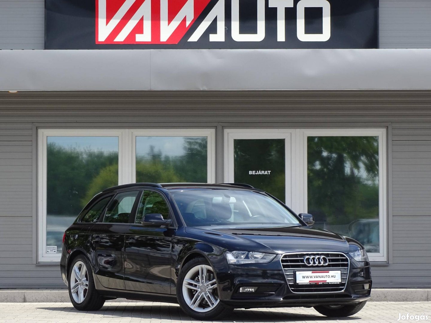 AUDI A4 Avant 2.0 TDI Digit-Gyári'Fényezés-Park...